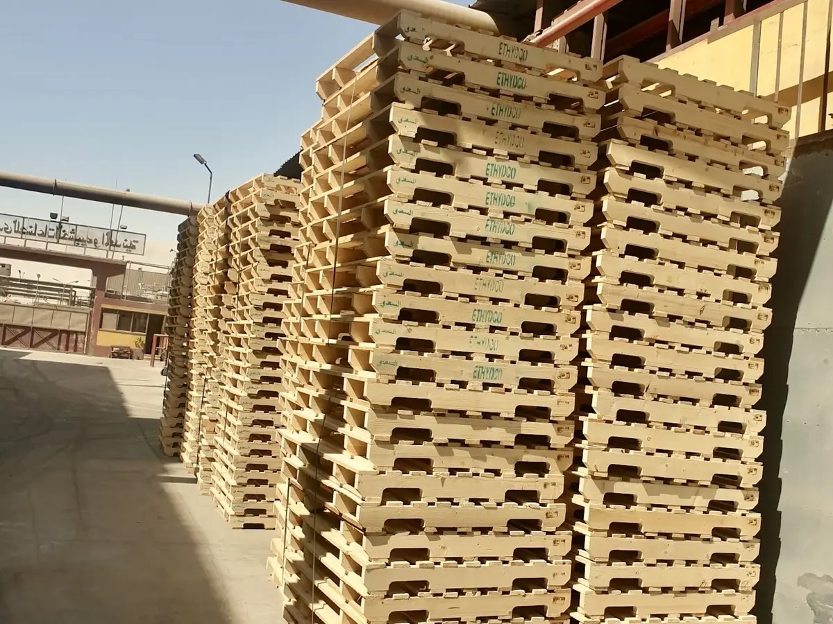 High-quality stringer wooden pallets — EL-Saady